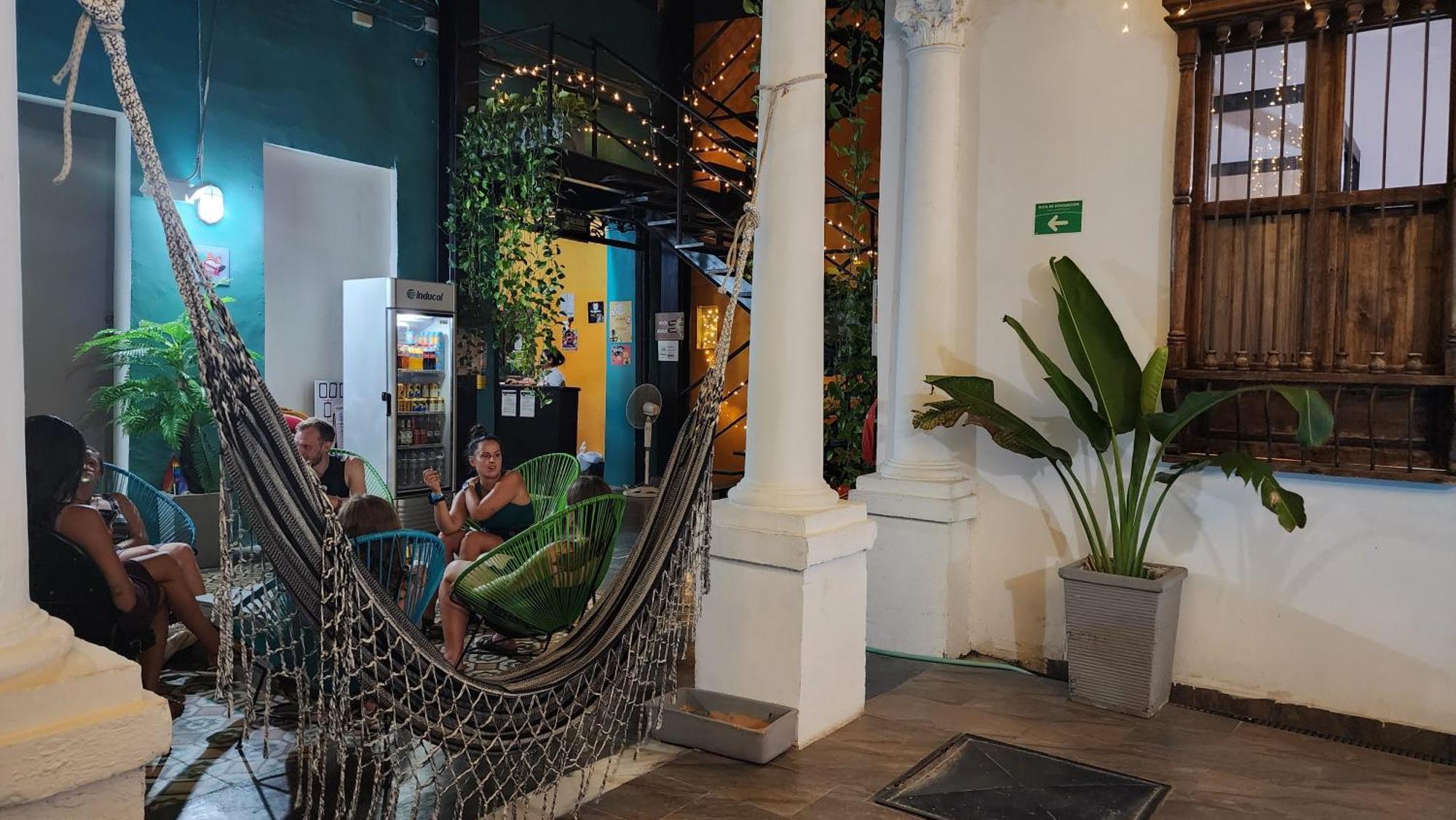 Baboon Hostel Santa Marta  Exterior photo